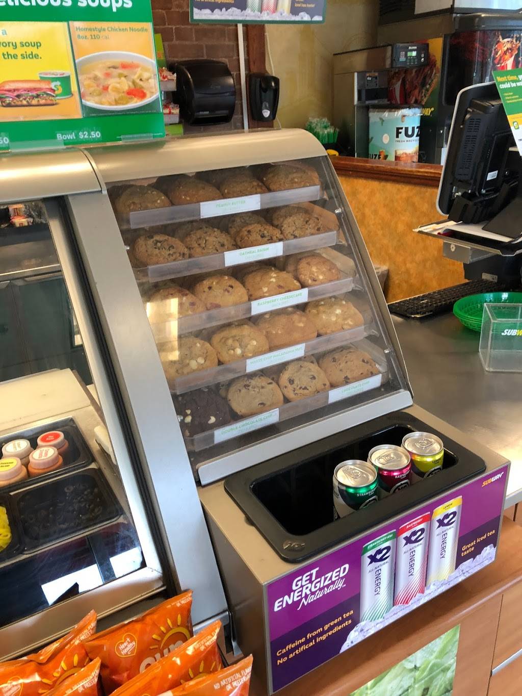 Subway | restaurant | 3930 Pembroke Rd, Pembroke Park, FL 33023, USA | 9549854253 OR +1 954-985-4253