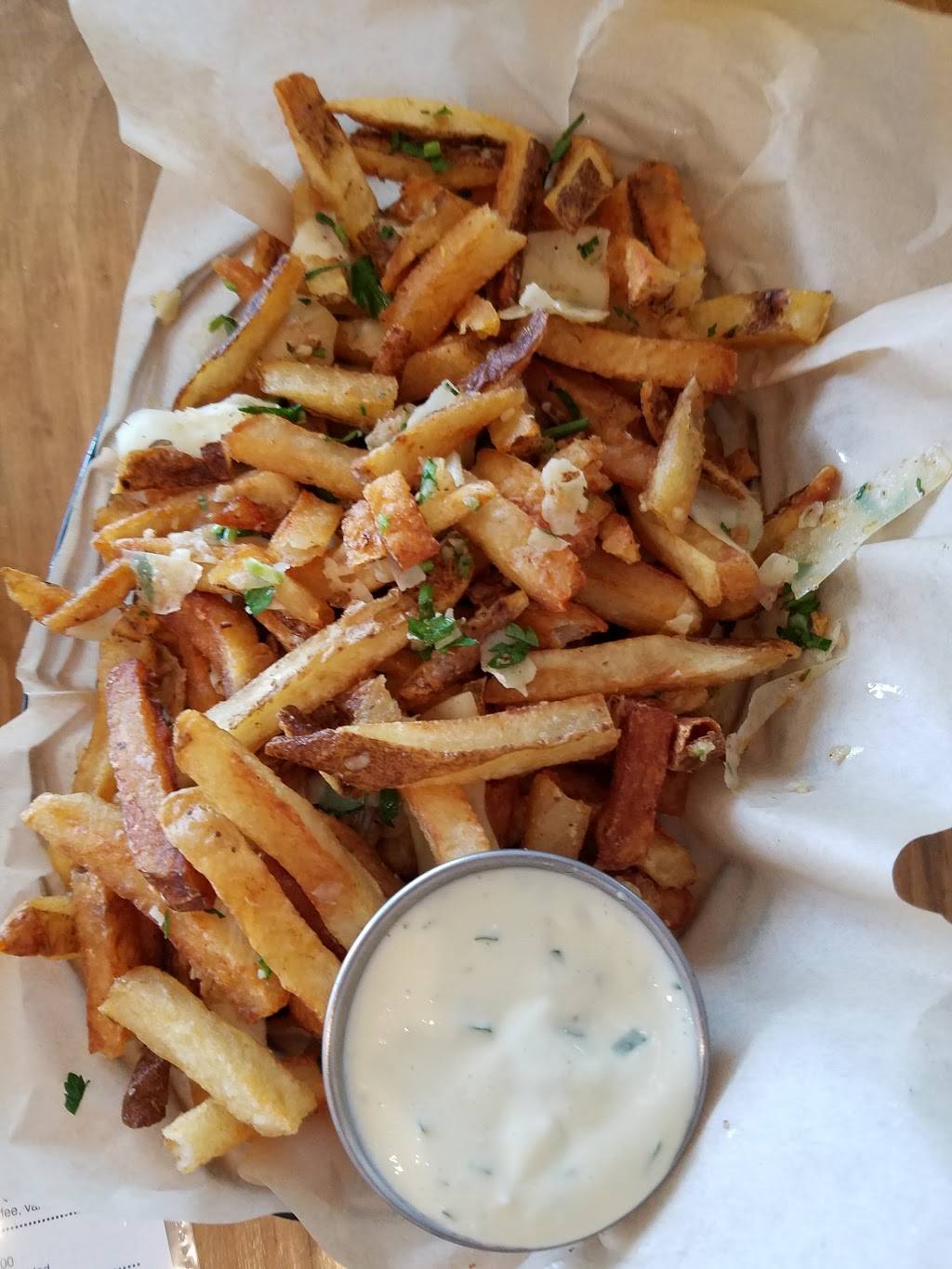 The American Dream | restaurant | 21058 Pacific Coast Hwy #130, Huntington Beach, CA 92648, USA | 7143741330 OR +1 714-374-1330