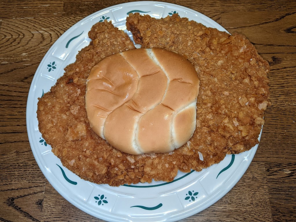 Chrillys Treats-N- Eats LLC. | restaurant | 2301 E National Hwy, Washington, IN 47501, USA | 8122544503 OR +1 812-254-4503