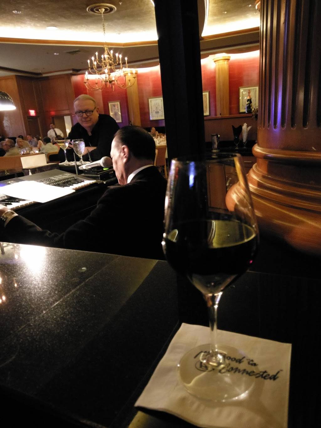 Salvatores Ristorante Italiano | restaurant | 9090 Alta Dr, Las Vegas, NV 89145, USA | 7026367111 OR +1 702-636-7111