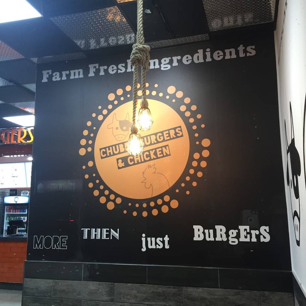 Chubby Burgers & Chicken | restaurant | 30-05 36th Ave, Long Island City, NY 11106, USA | 7183924071 OR +1 718-392-4071