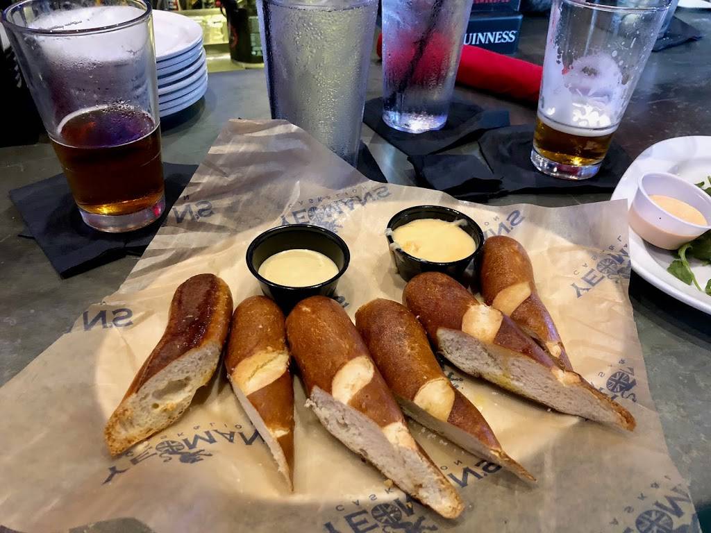 Yeomans Cask and Lion | restaurant | 200 1st Ave N Suite B, St. Petersburg, FL 33701, USA | 7275139367 OR +1 727-513-9367