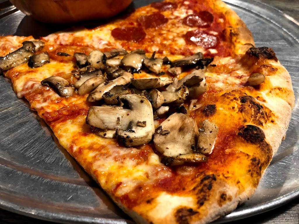 Homeslice Pizza Cardinal Crossing | restaurant | 2223 Fleming Rd, Greensboro, NC 27410, USA | 3365008781 OR +1 336-500-8781