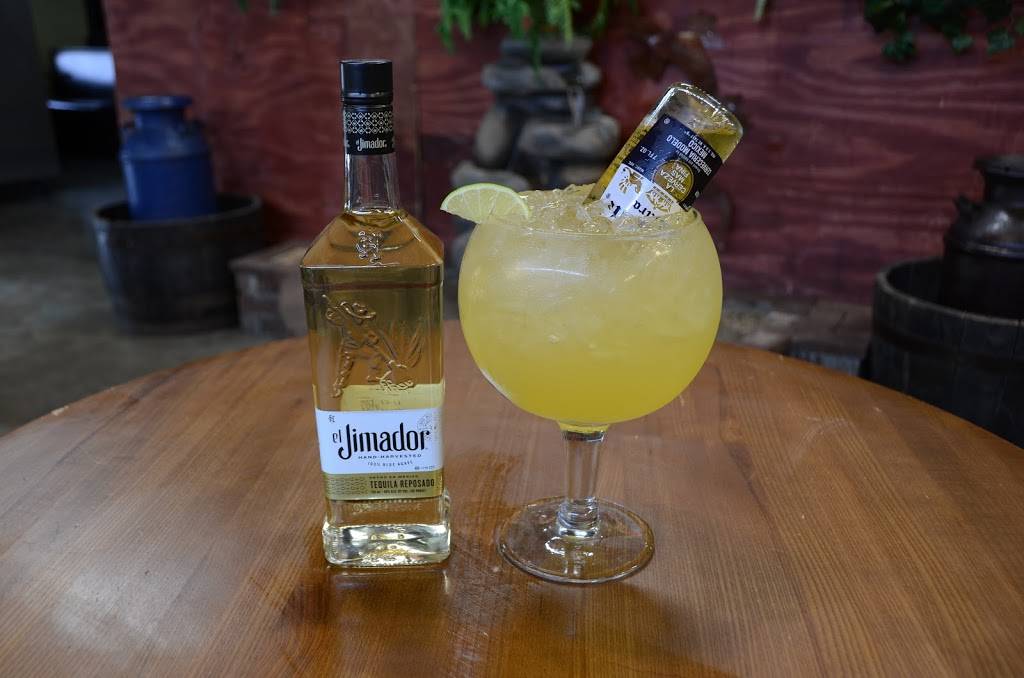 El Campesino | restaurant | 4709 S Broad St, Scottsboro, AL 35769, USA | 2569990713 OR +1 256-999-0713