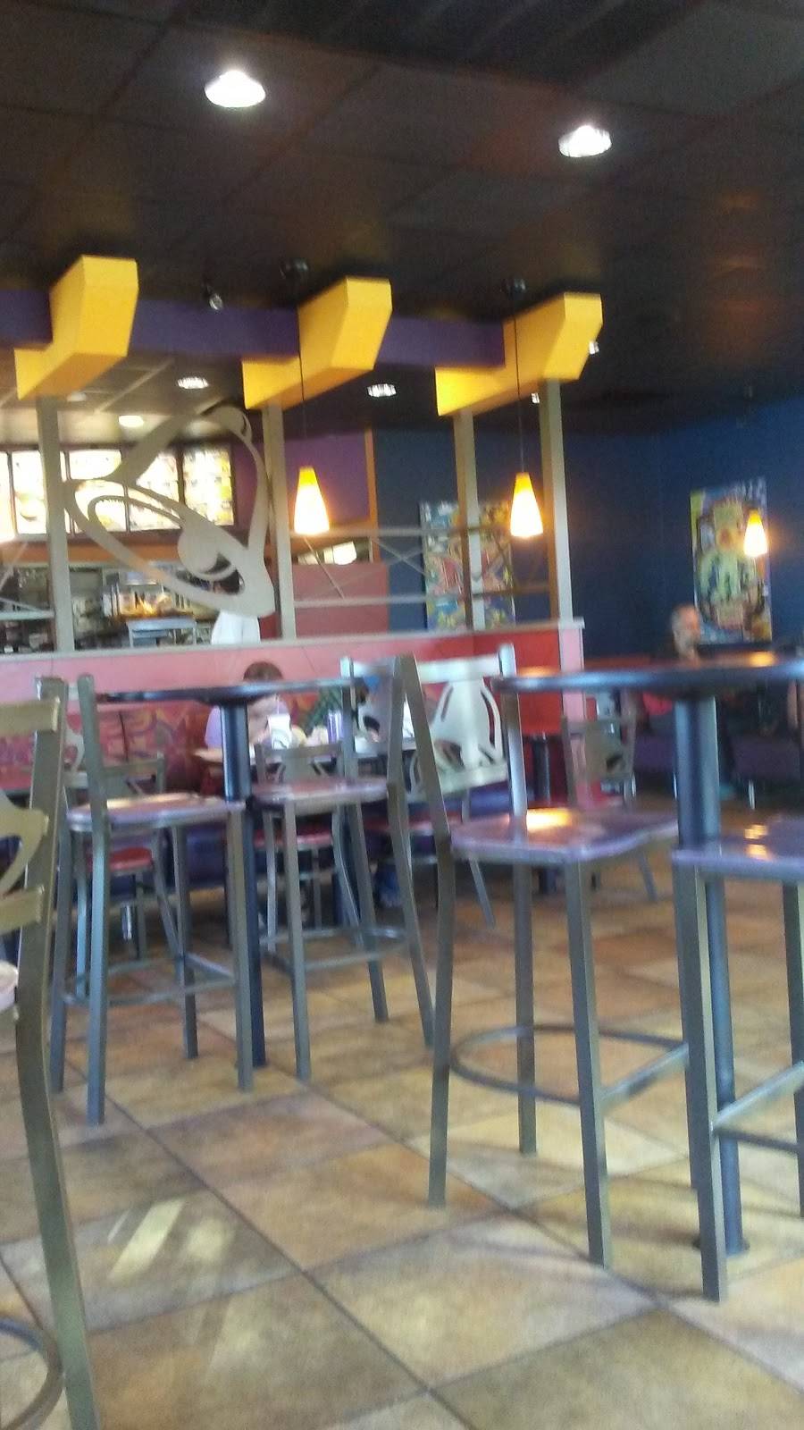 Taco Bell | meal takeaway | 825 9th St, Modesto, CA 95354, USA | 2095266914 OR +1 209-526-6914