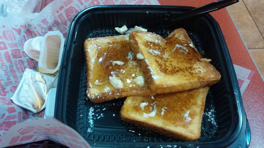 Jack in the Box | restaurant | 1876 N Riverside Ave, Rialto, CA 92376, USA | 9098200557 OR +1 909-820-0557