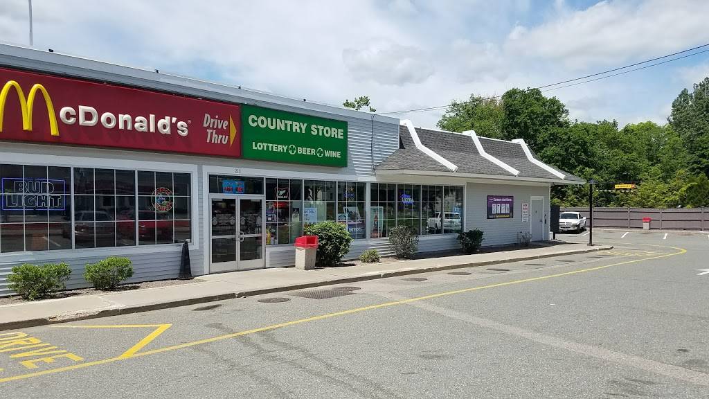 McDonalds | cafe | 212 North St, Foxborough, MA 02035, USA | 5085430165 OR +1 508-543-0165