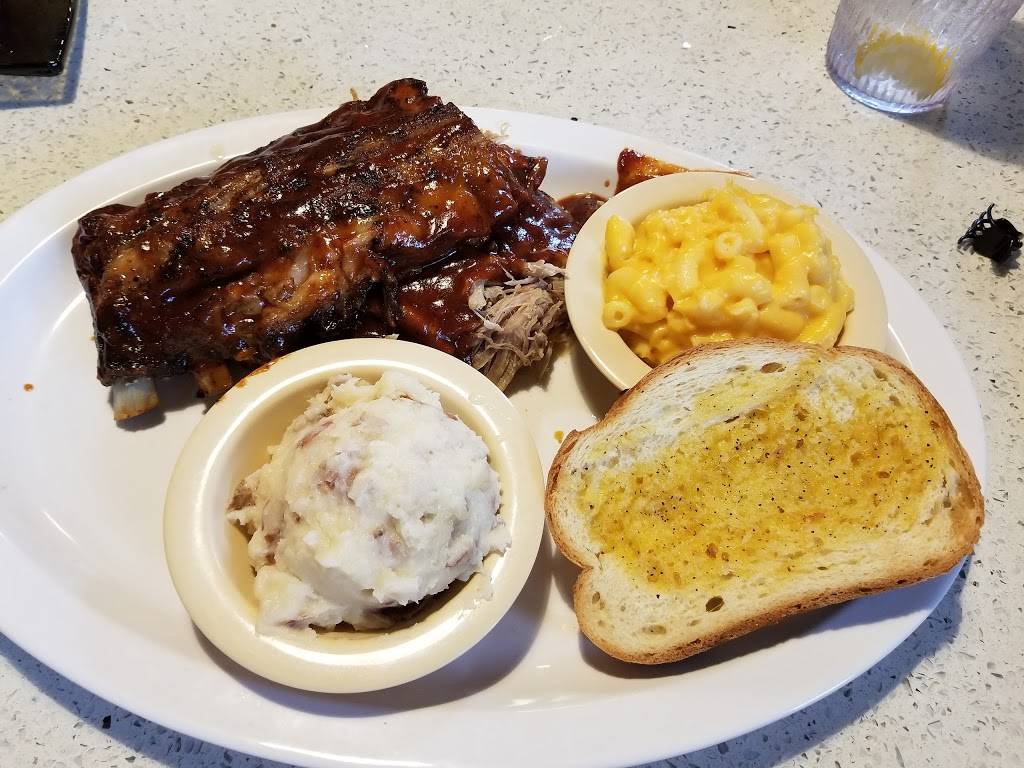 Park Avenue BBQ Grille | restaurant | 6775 W Indiantown Rd, Jupiter, FL 33458, USA | 5617477427 OR +1 561-747-7427