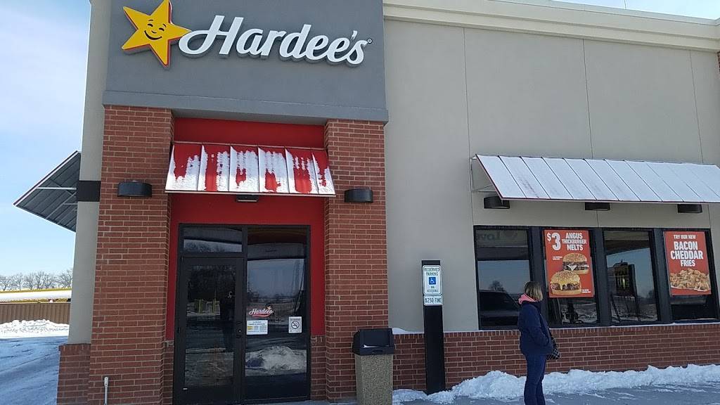 Hardees | restaurant | 17919 Newtown Rd, Oakwood, IL 61858, USA | 2173543873 OR +1 217-354-3873