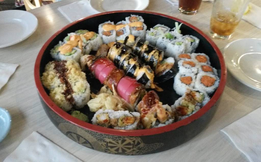 Black Pine Tree Sushi Bar | restaurant | 18700 Eureka Rd, Southgate, MI 48195, USA | 7342848700 OR +1 734-284-8700