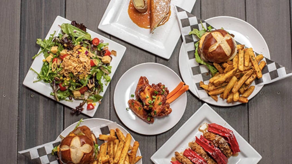 BTs Bar & Grill | restaurant | 3615 NW S River Dr, Miami, FL 33142, USA | 7863345457 OR +1 786-334-5457