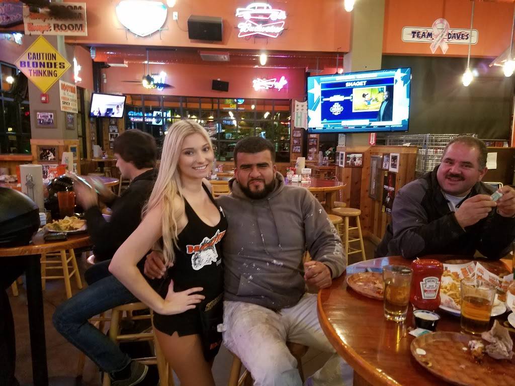 Hooters | restaurant | 4208 Rosedale Hwy, Bakersfield, CA 93308, USA | 6616349464 OR +1 661-634-9464