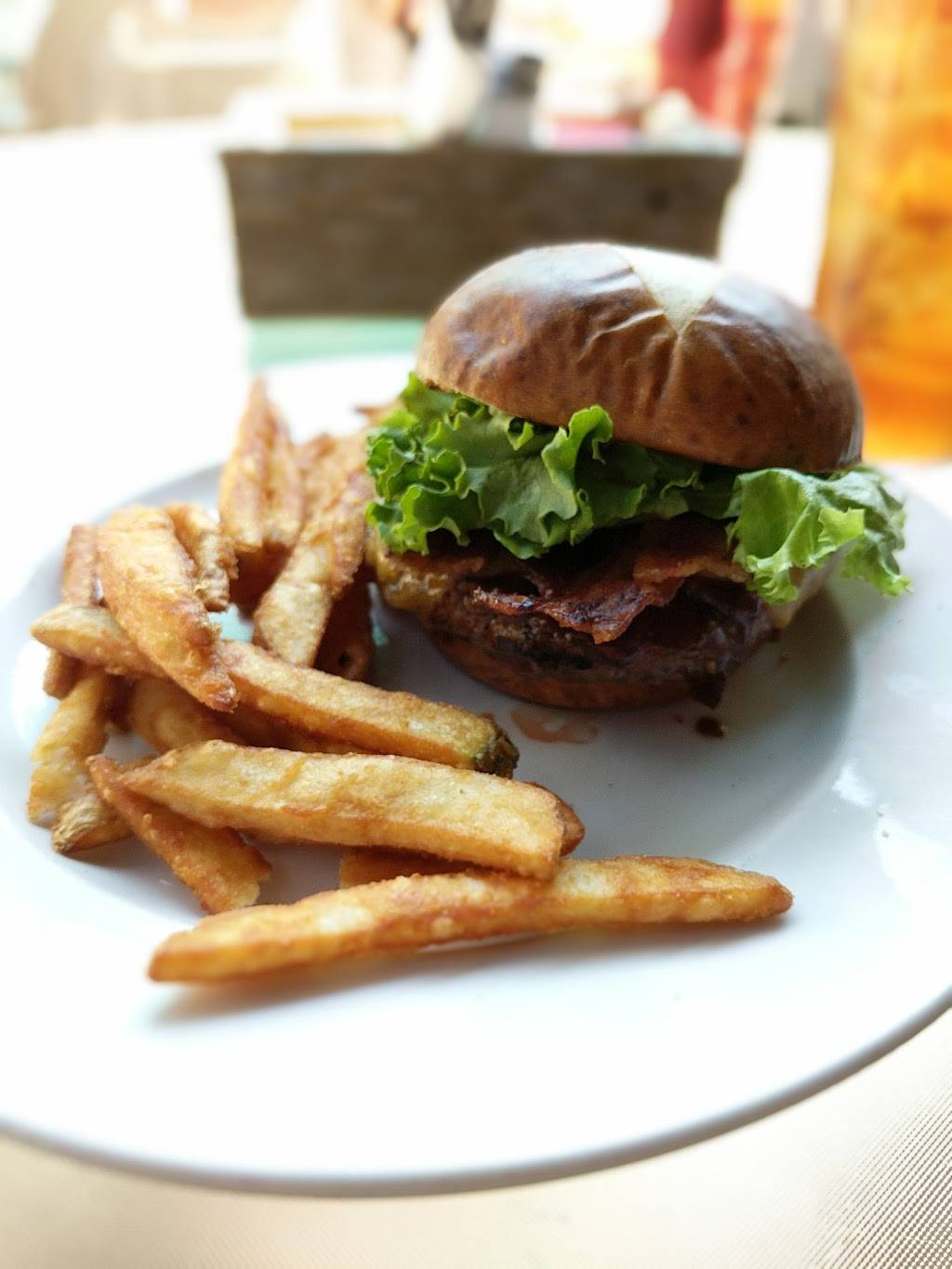 Rocky River Brewing Co | restaurant | 21290 Center Ridge Rd, Cleveland, OH 44116, USA | 4408952739 OR +1 440-895-2739