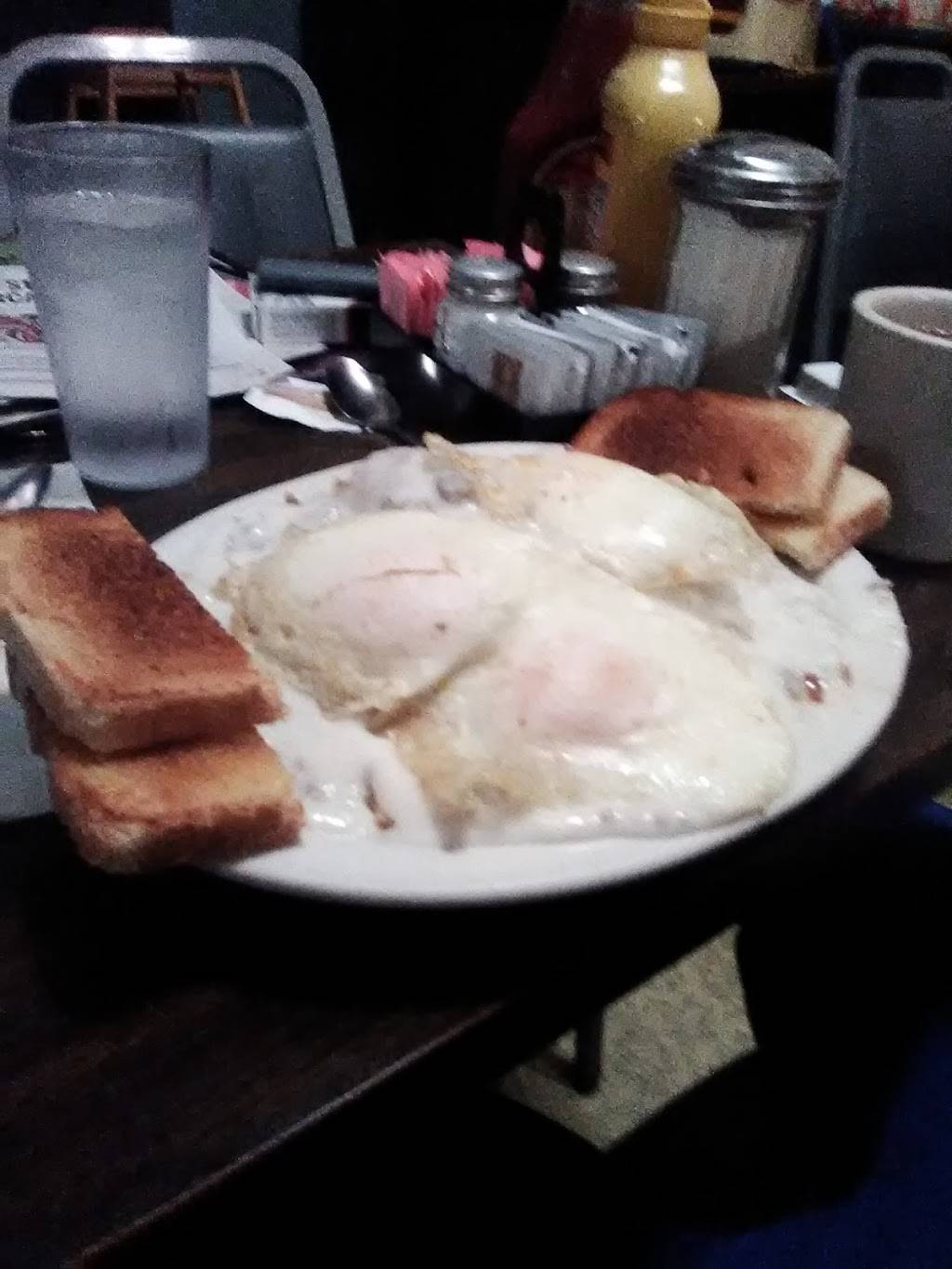 Backstreet Cafe | cafe | 551 Myrtle Ave, Frankfort, IN 46041, USA | 7656547202 OR +1 765-654-7202