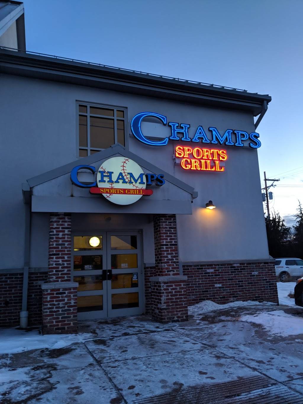 Champs Sports Grill | restaurant | 1611 N Atherton St, State College, PA 16803, USA | 8142347700 OR +1 814-234-7700