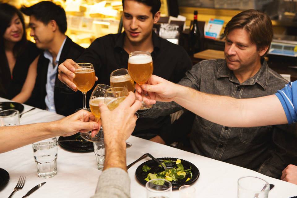 Andrews Cheese Shop | meal takeaway | 728 Montana Ave, Santa Monica, CA 90403, USA | 3103933308 OR +1 310-393-3308