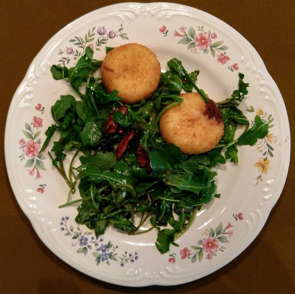 Petes New Haven Style Apizza | restaurant | 4940 Wisconsin Ave, Washington, DC 20016, USA | 2022377383 OR +1 202-237-7383