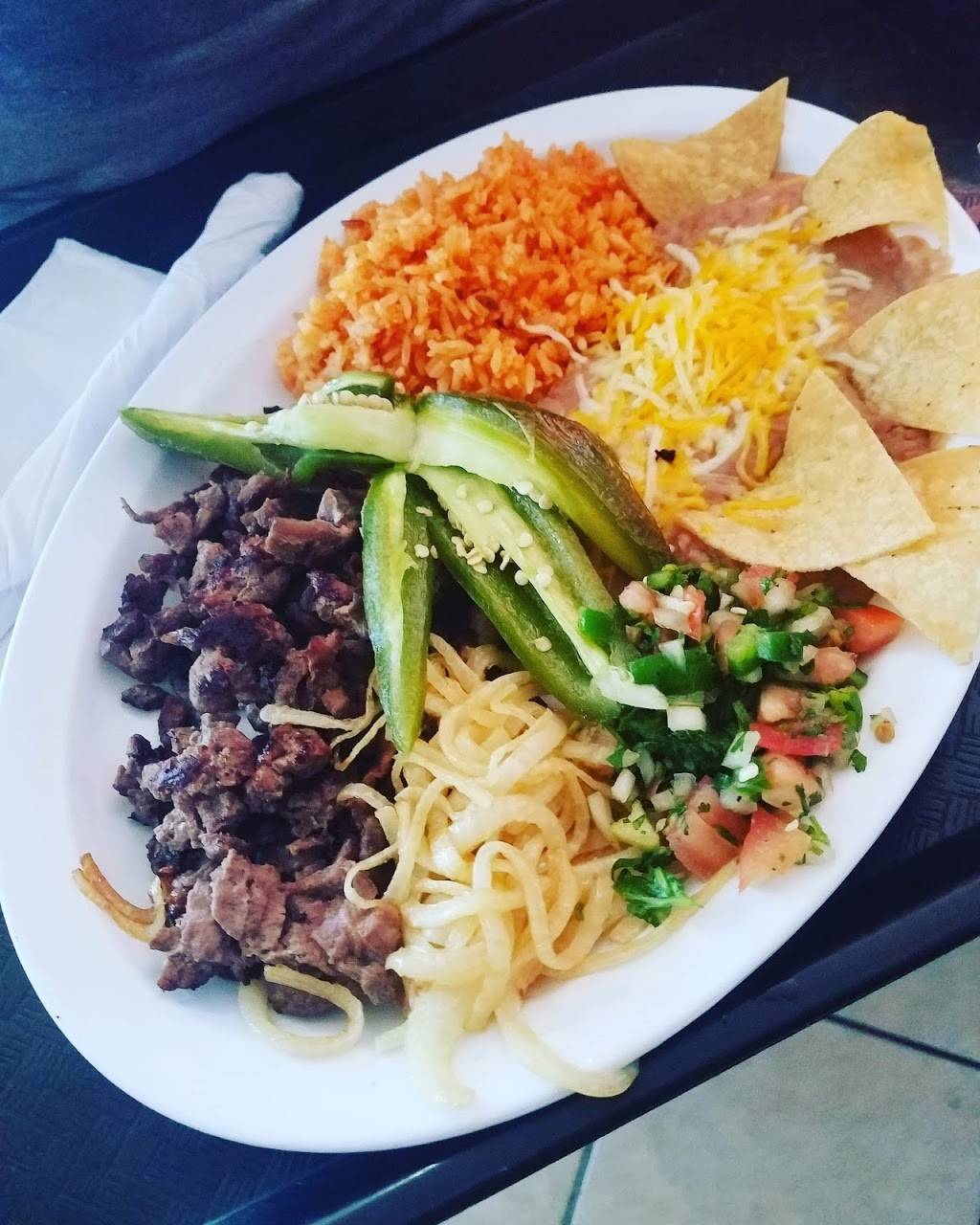 Chicas Place Deli & Grill | restaurant | 251 S Irwindale Ave, Azusa, CA 91702, USA | 6263341341 OR +1 626-334-1341