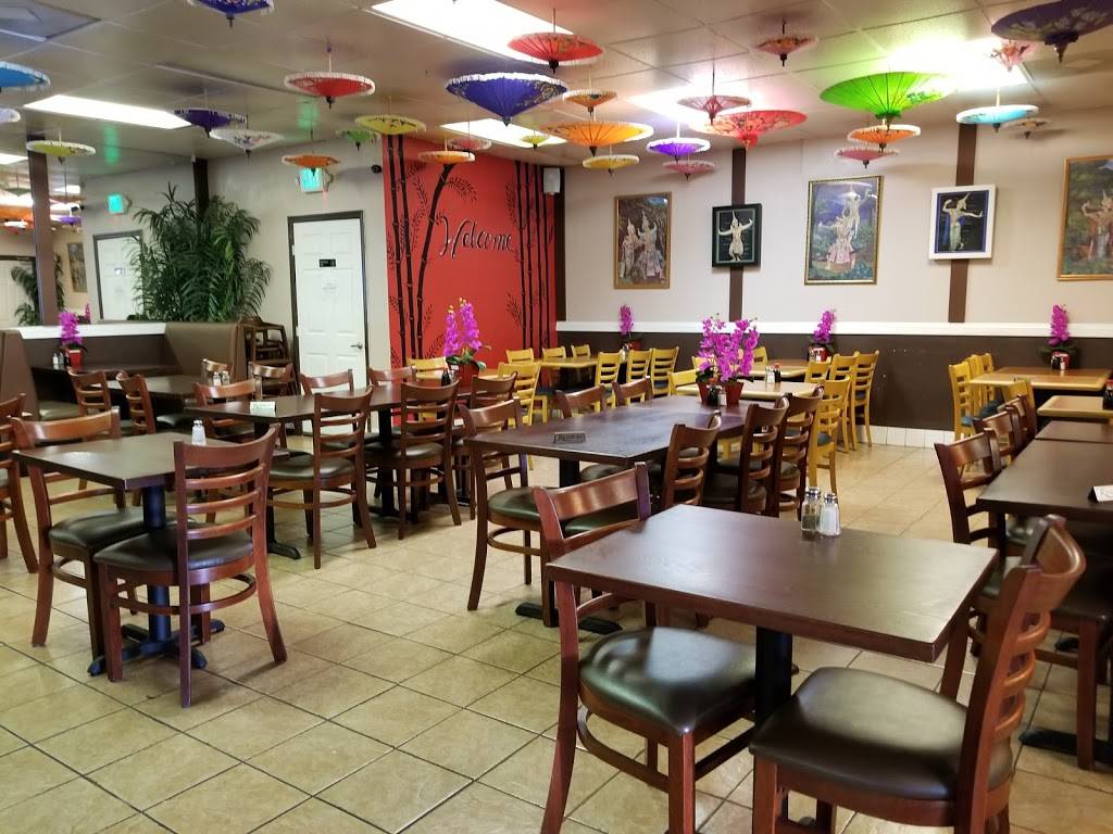 Panang Thai Restaurant | restaurant | 5310 W Century Blvd, Los Angeles, CA 90045, USA | 3103381337 OR +1 310-338-1337