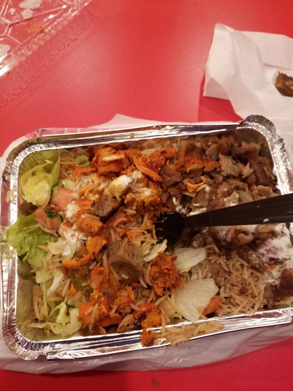 Shahs Halal Food | restaurant | 285 S Broadway #5, Hicksville, NY 11801, USA | 5162619444 OR +1 516-261-9444