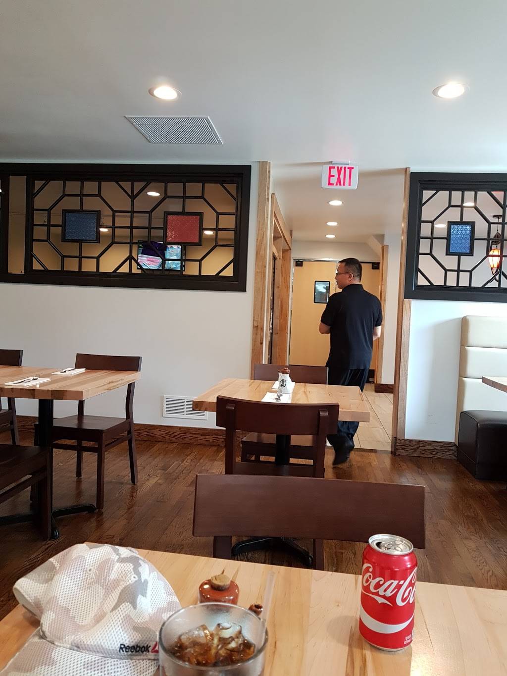 Jia Mei Asian Kitchen | restaurant | 105 Wall St, Madison, CT 06443, USA | 2034216173 OR +1 203-421-6173