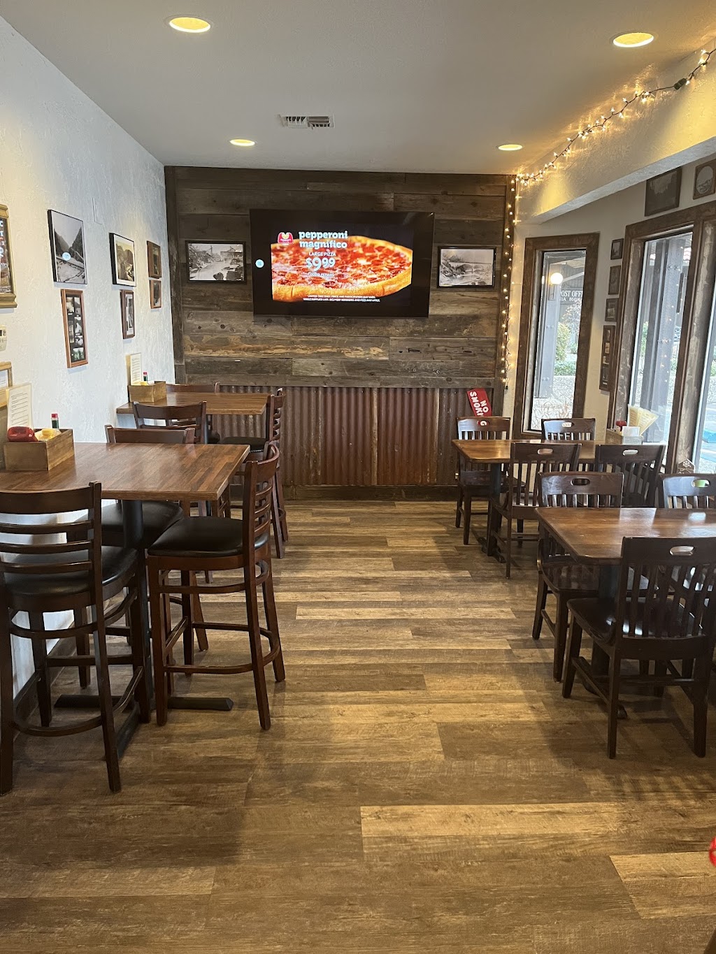 Stubby’s Breakfast and BBQ | restaurant | 1020 Northside Dr Ste A, Cool, CA 95614, USA | 5309060680 OR +1 530-906-0680