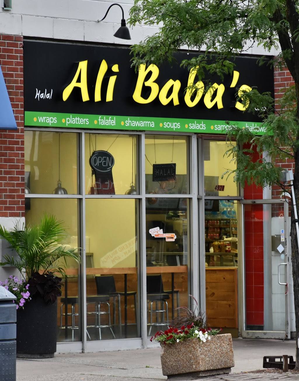 Ali Babas Middle Eastern Cuisine | restaurant | 4928 Dundas St W, Etobicoke, ON M9A 5H2, Canada | 4166901026 OR +1 416-690-1026
