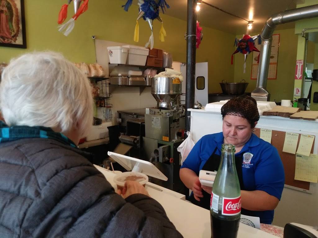 Tortilleria Taqueria El Sabor De Mexico | restaurant | 805 Kelly Ave, Joliet, IL 60435, USA | 7793795233 OR +1 779-379-5233