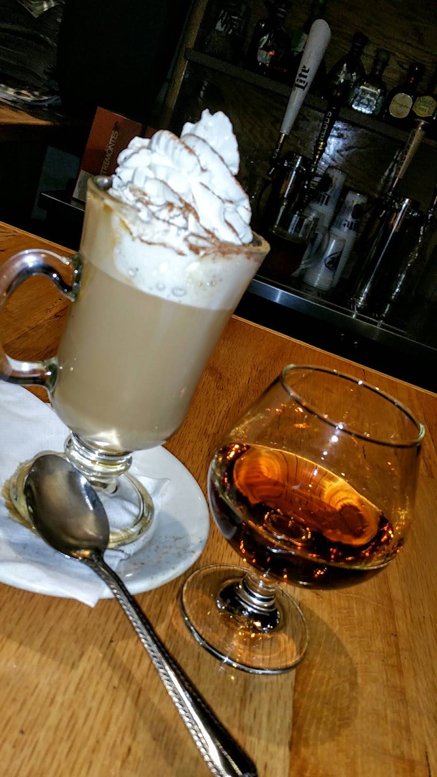 Cafe Europa | restaurant | 1256 Acushnet Ave, New Bedford, MA 02746, USA | 5089971087 OR +1 508-997-1087