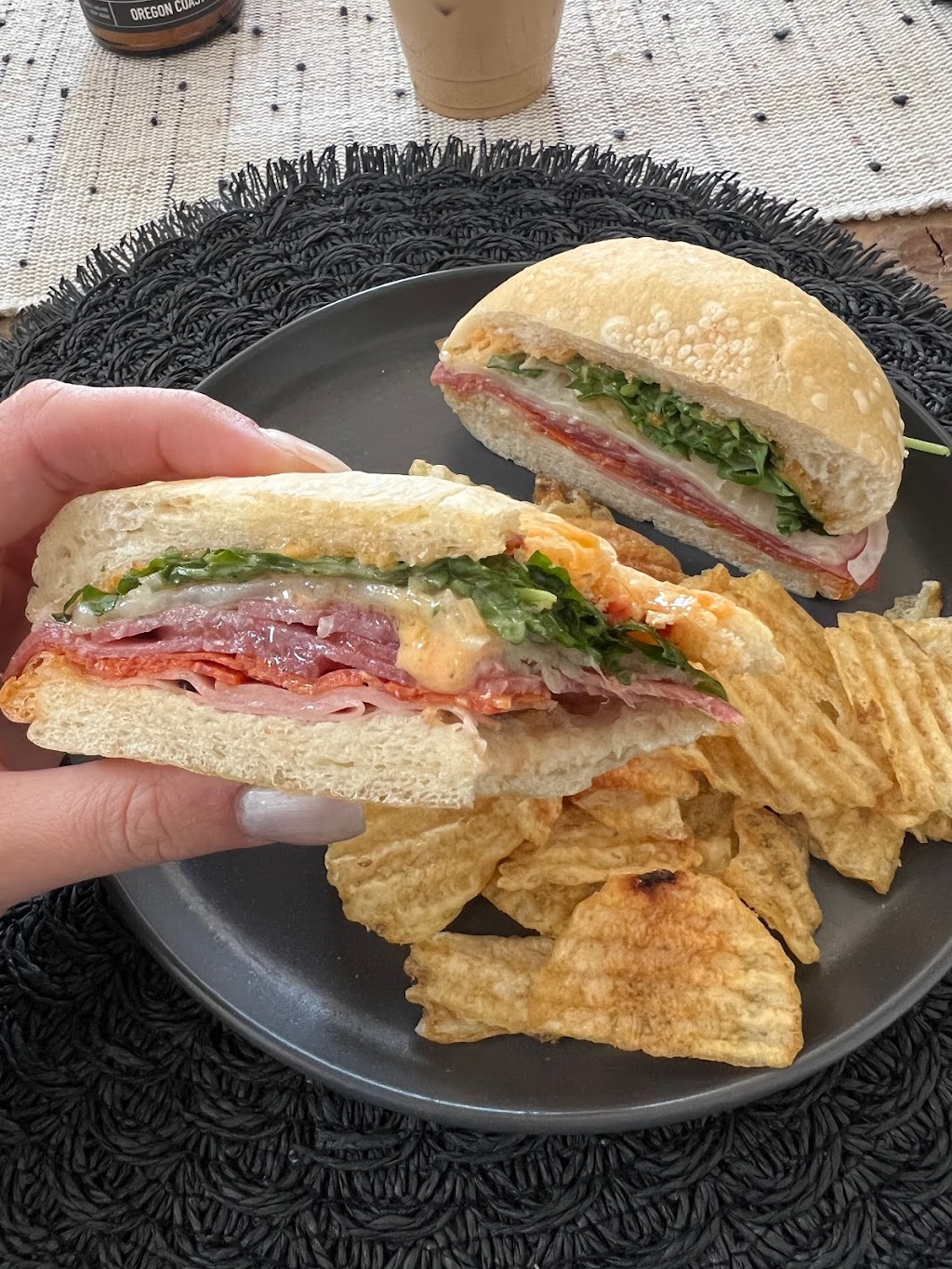 Sunny’s Italian Joint | restaurant | 921 Northwest Mount Washington Drive, Bend, OR 97701, USA | 4586661500 OR +1 458-666-1500