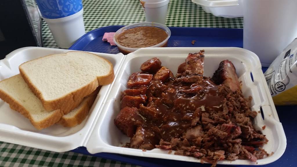 Carters Bar-B-Que | restaurant | 519 S Eastman Rd, Longview, TX 75602, USA | 9032363271 OR +1 903-236-3271