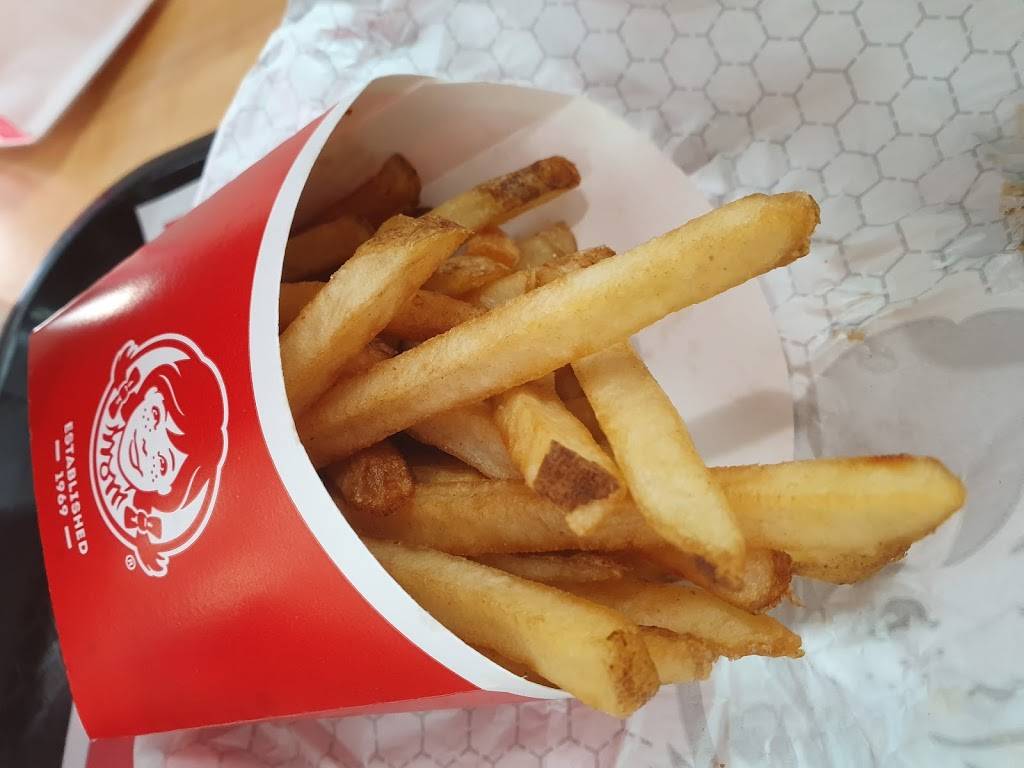 Wendys | restaurant | 3805 NW 27th Ave, Miami, FL 33142, USA | 3056380071 OR +1 305-638-0071