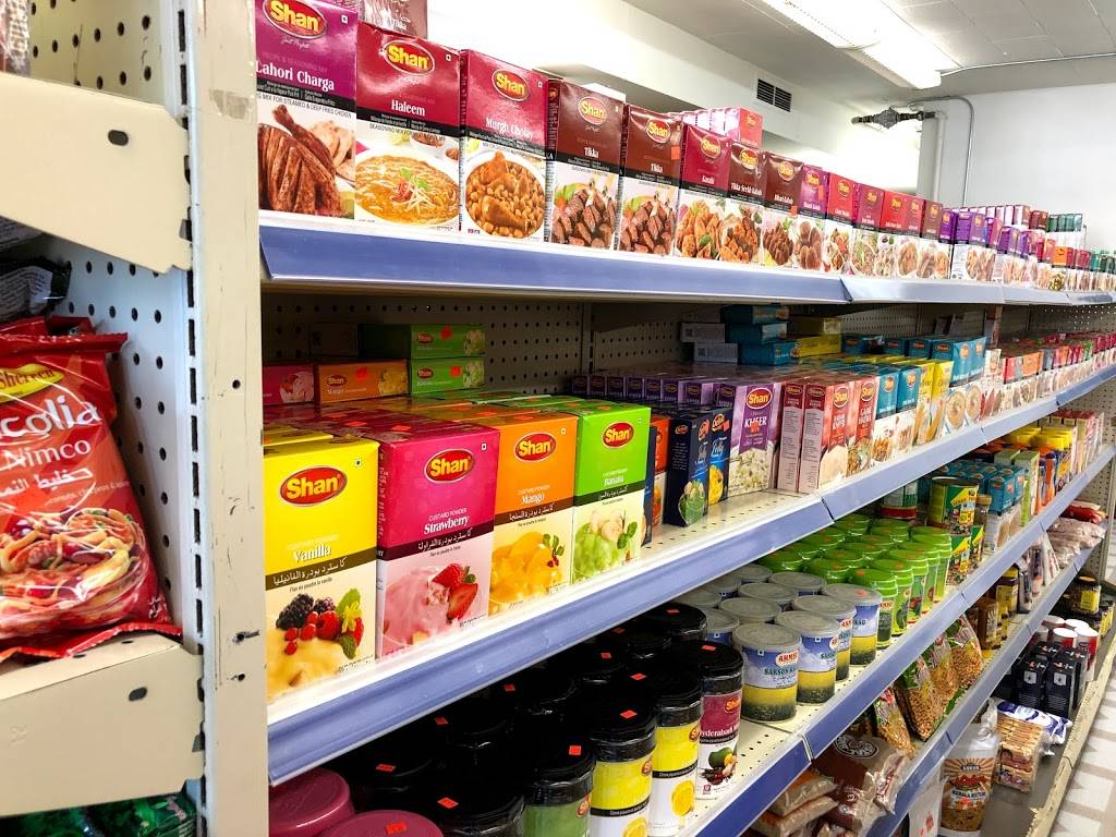 Halal Mart Skokie | restaurant | 5158 Main St, Skokie, IL 60077, USA | 8472130636 OR +1 847-213-0636