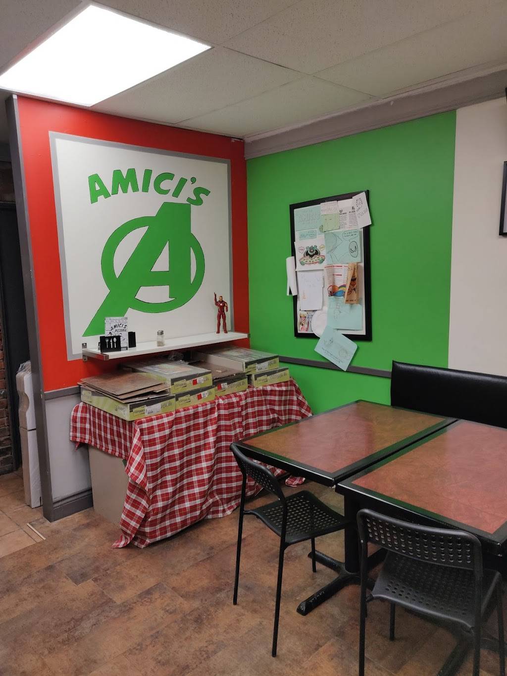 Amicis Pizzeria | restaurant | 11 Main St E, Grimsby, ON L3M 1M7, Canada | 9053092222 OR +1 905-309-2222