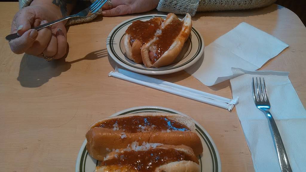 Dallas Hot Weiners | restaurant | 1706 Ulster Ave, Lake Katrine, NY 12449, USA | 8458538191 OR +1 845-853-8191