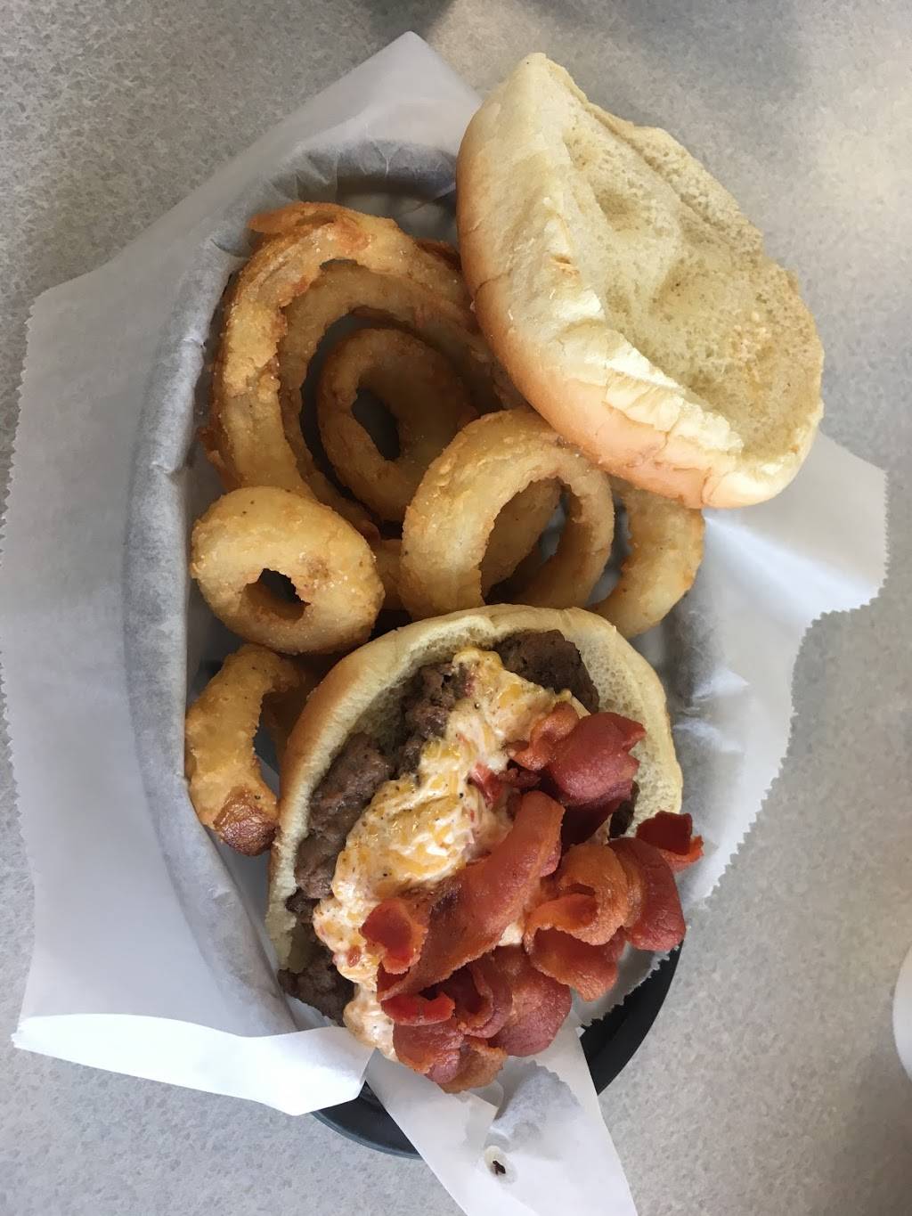 Hwy 55 Burgers Shakes & Fries | restaurant | 2113 Harwood Rd #317, Bedford, TX 76021, USA | 8175717625 OR +1 817-571-7625