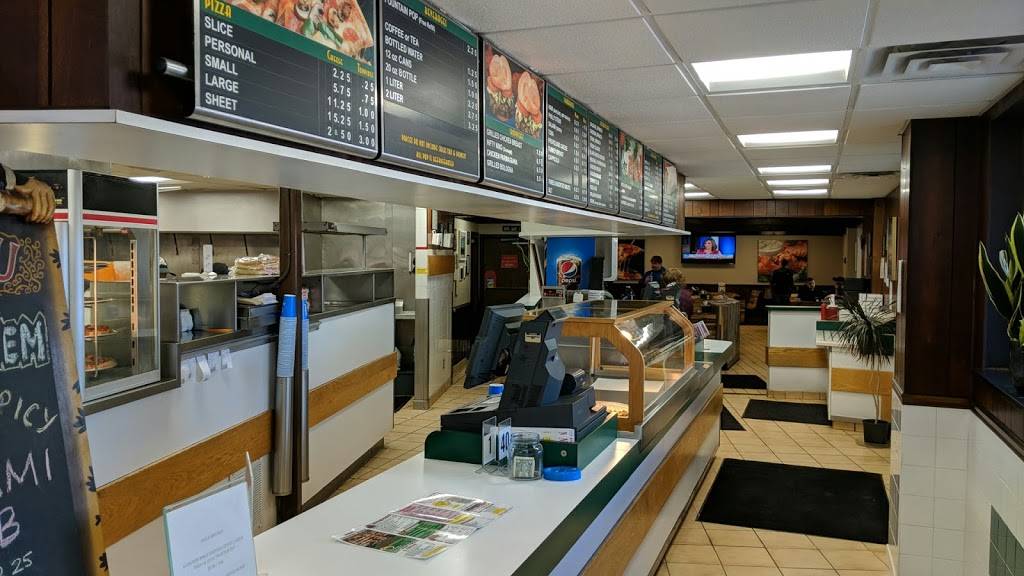 Ninos Pizza | restaurant | 1737 Orchard Park Rd, West Seneca, NY 14224, USA | 7166749066 OR +1 716-674-9066