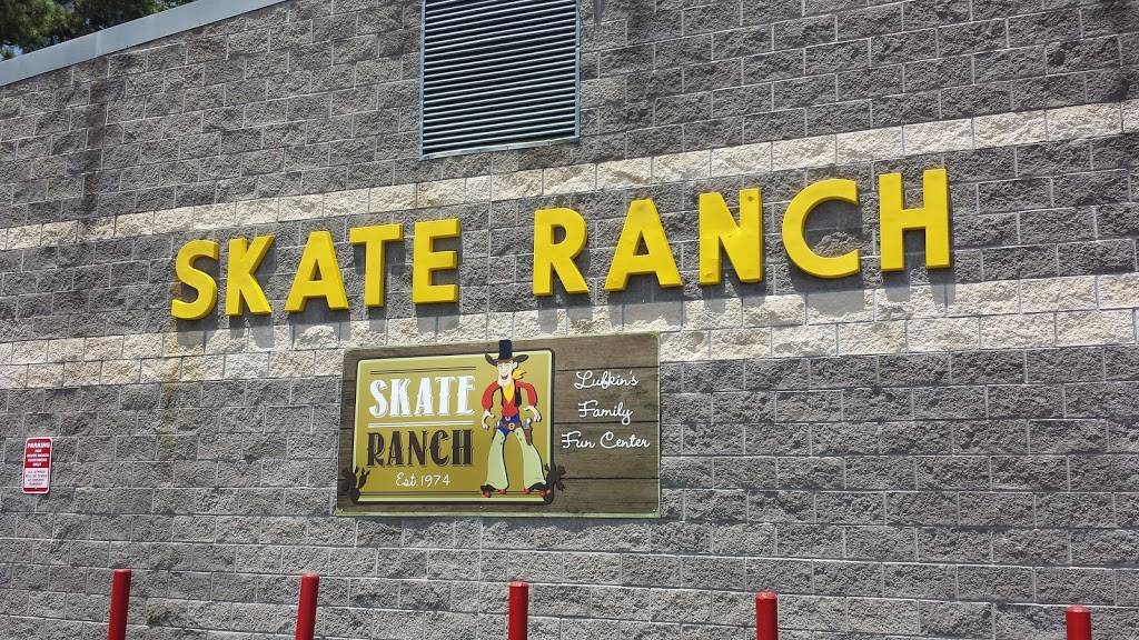 Skate Ranch | meal takeaway | 5012 Lotus Ln, Lufkin, TX 75904, USA | 9366344001 OR +1 936-634-4001