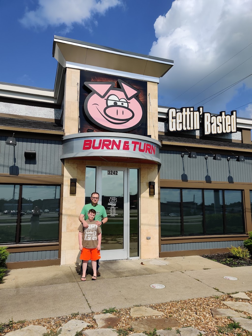 Gettin Basted | restaurant | 3242 S Stewart Ave, Springfield, MO 65804, USA | 4174274181 OR +1 417-427-4181