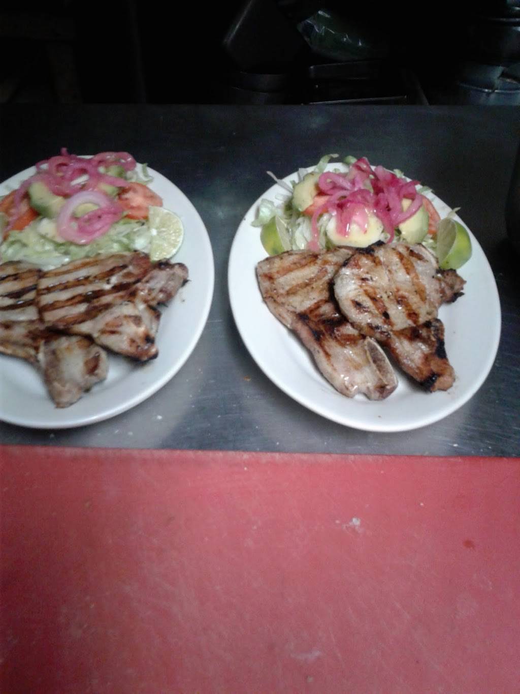 Sams | restaurant | 106 School St, Yonkers, NY 10701, USA | 9149662015 OR +1 914-966-2015