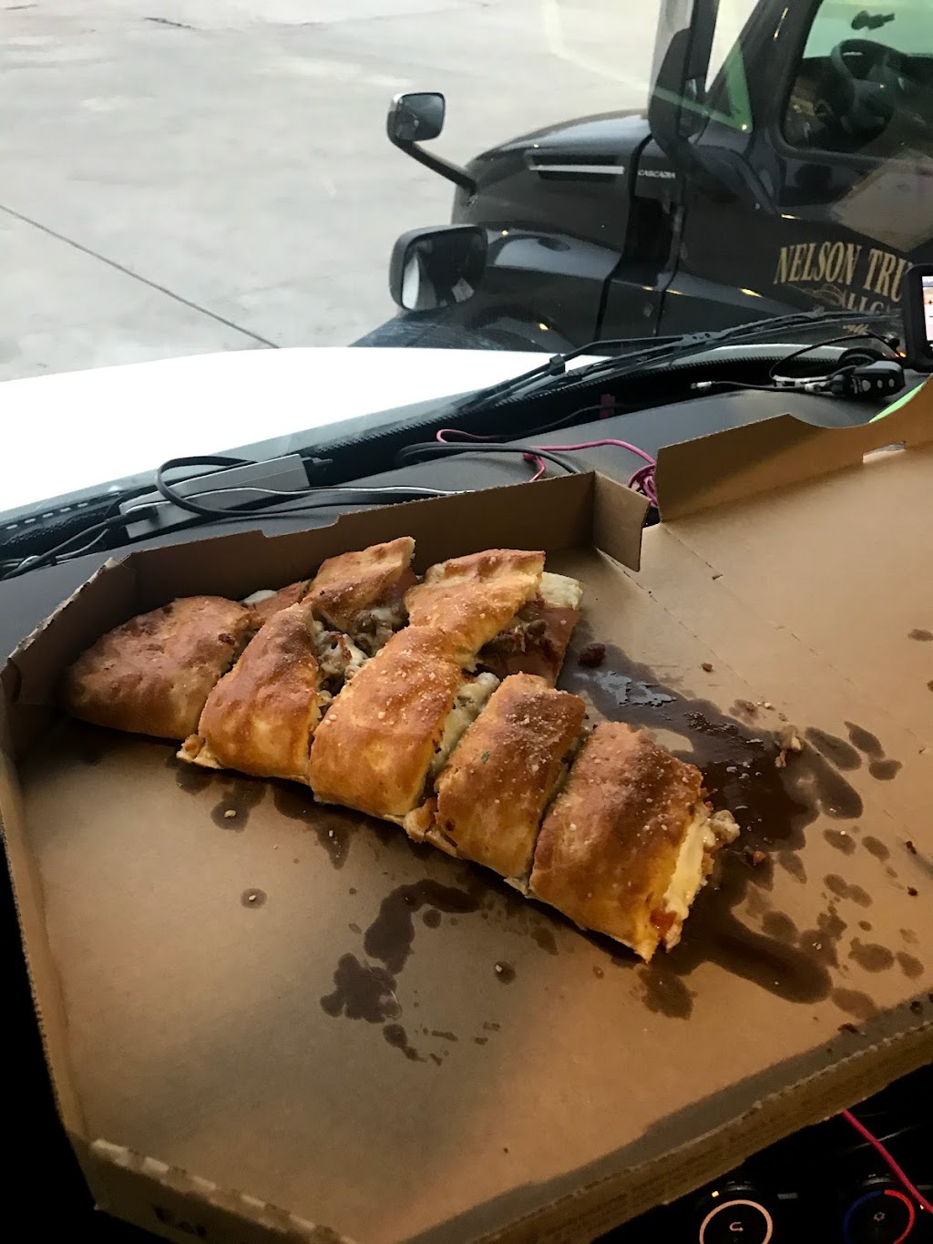 Simple Simons Pizza | meal takeaway | 902 N Sheb Wooley Ave, Erick, OK 73645, USA | 5805263269 OR +1 580-526-3269