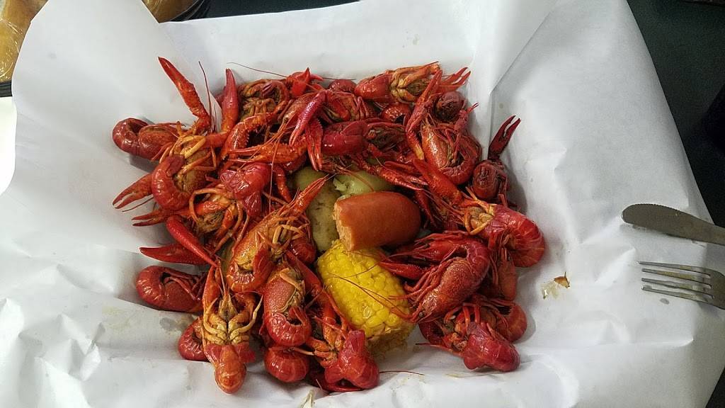 Gumbos | restaurant | 53 N Walnut St, Mt Clemens, MI 48043, USA | 5863073100 OR +1 586-307-3100