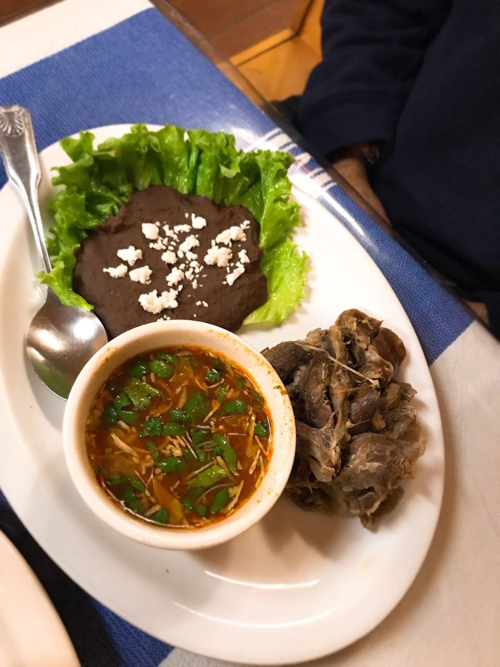 Gish Bac | restaurant | 4163 W Washington Blvd, Los Angeles, CA 90018, USA | 3237375050 OR +1 323-737-5050