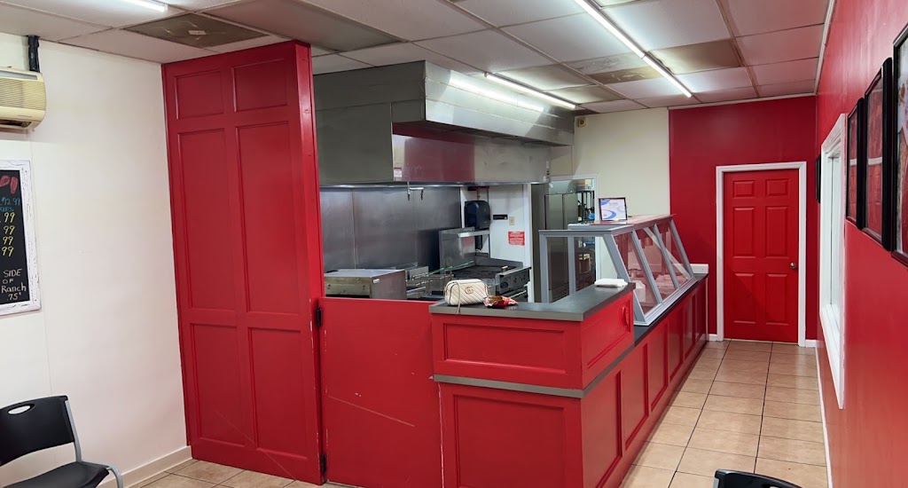 Wing Man | restaurant | 711 W Main St, Lexington, SC 29072, USA | 8034900680 OR +1 803-490-0680