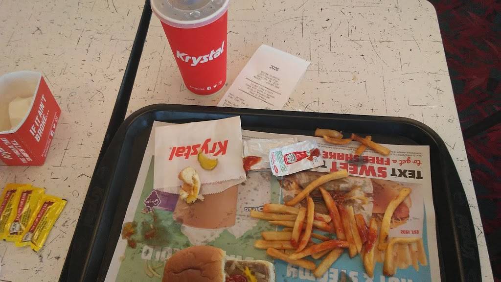 Krystal | restaurant | 2527 Lebanon Pike, Nashville, TN 37214, USA | 6158830968 OR +1 615-883-0968