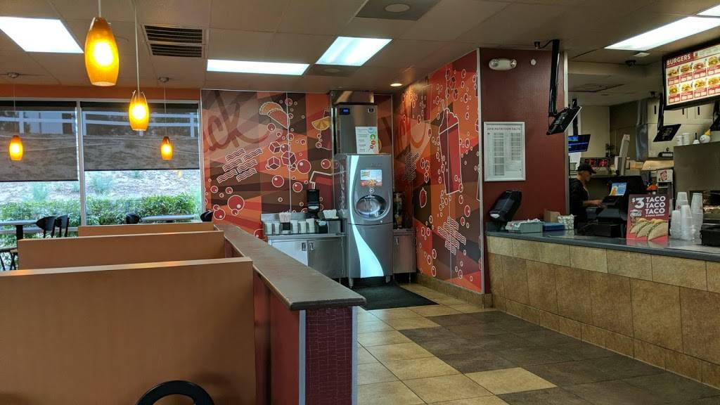 Jack in the Box | restaurant | 28083 Newhall Ranch Rd, Valencia, CA 91355, USA | 6612579267 OR +1 661-257-9267