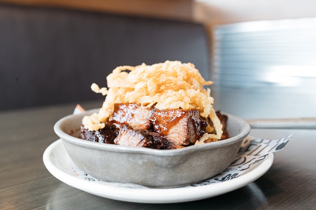 Burger Shed at Embassy Suites Olathe | restaurant | 10401 S Ridgeview Rd, Olathe, KS 66061, USA | 9133539335 OR +1 913-353-9335