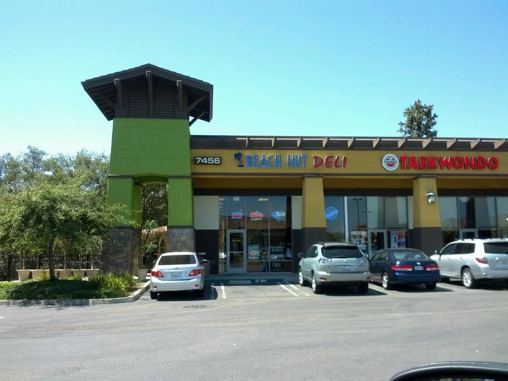 Beach Hut Deli | meal takeaway | 7456 Foothills Blvd, Roseville, CA 95747, USA | 9167841001 OR +1 916-784-1001