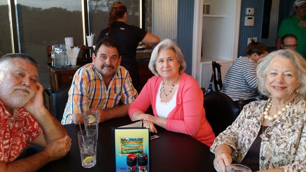 Duffers Pub & Grille | restaurant | 928 Caswell Beach Rd, Oak Island, NC 28465, USA | 9102789299 OR +1 910-278-9299