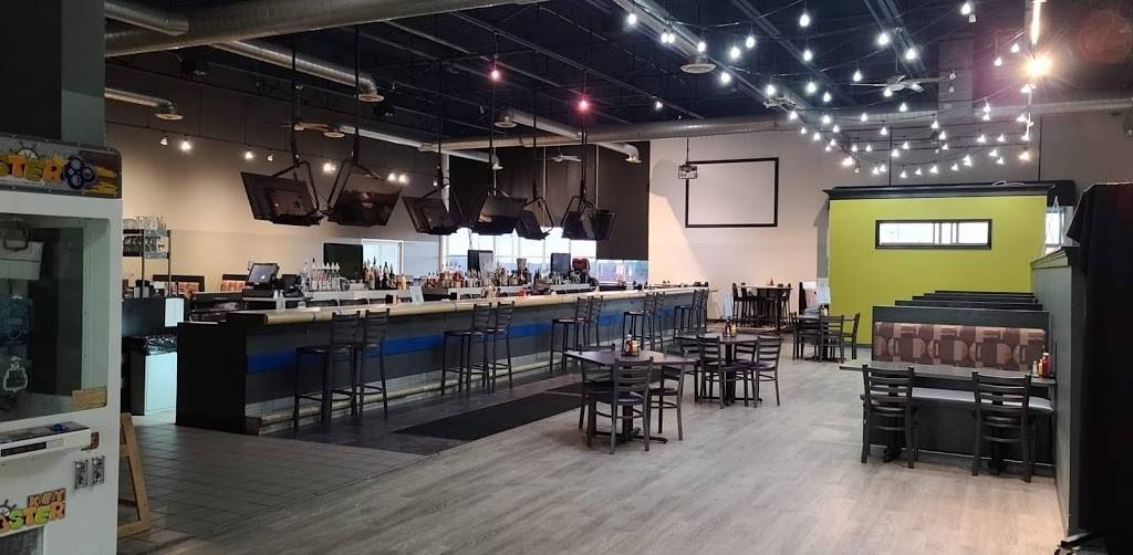 STS Athletic Complex | restaurant | 786 W Highland Rd, Highland, MI 48357, USA | 2487145667 OR +1 248-714-5667